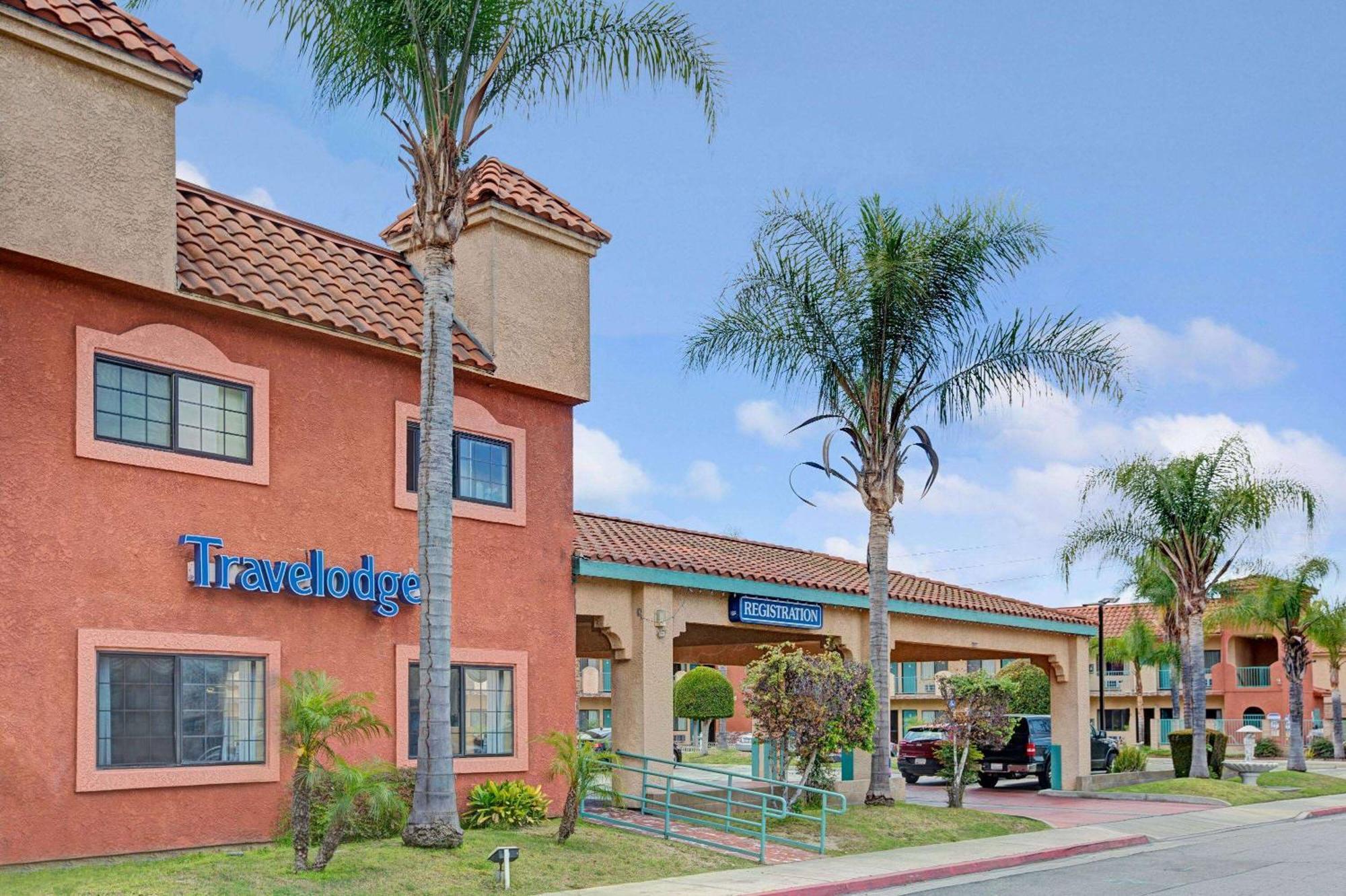 Travelodge By Wyndham Lynwood Exteriér fotografie